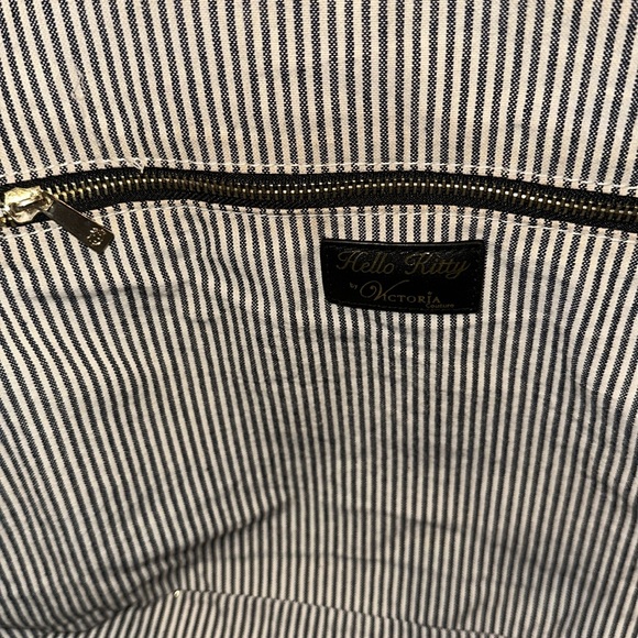 Victoria Couture Hello Kitty Woven Basket Tote Bag - Picture 14 of 16